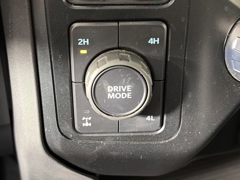 Certified 2023 Ford F350 Lariat w/ Sport Appearance Package image 21