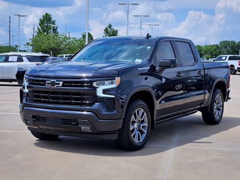 Used 2024 Chevrolet Silverado 1500 RST AWD/4WD image 4