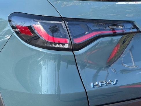 Certified 2024 Honda HR-V LX image 13