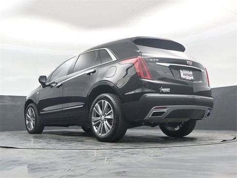 Used 2025 Cadillac XT5 Premium Luxury image 42