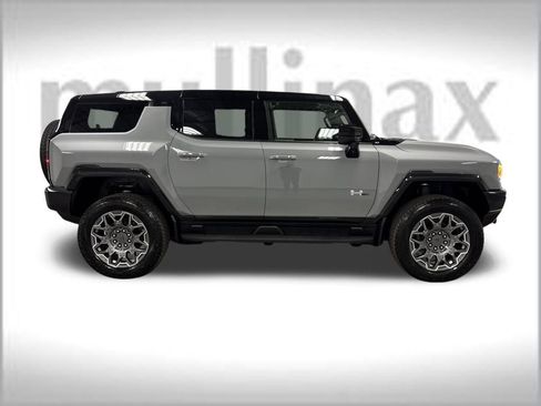 New 2026 GMC Hummer EV SUV image 24