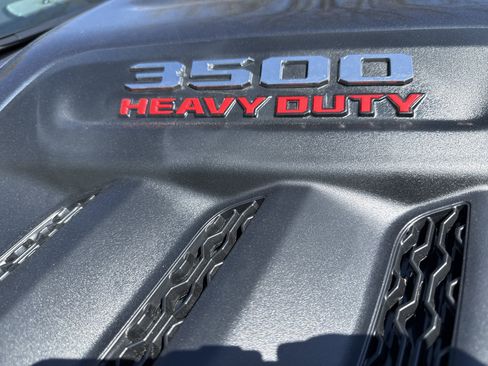 New 2026 RAM 3500 Laramie AWD/4WD image 13