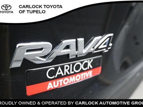 Used 2025 Toyota RAV4 XLE w/ Convenience Package FWD image 12