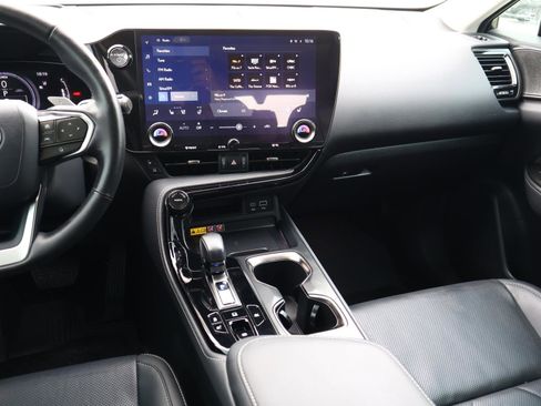 Used 2025 Lexus NX 350h AWD w/ Accessory Package (2T) image 11