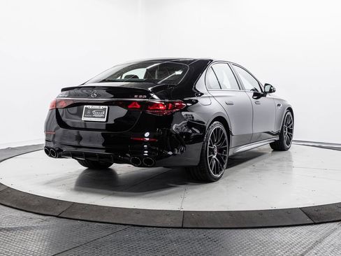 Used 2025 Mercedes-Benz E 53 AMG e 4MATIC Sedan image 34