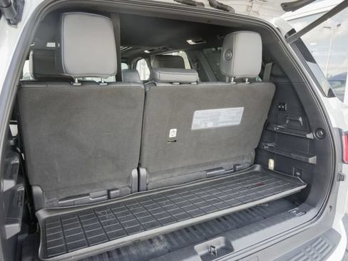 Used 2023 Toyota Sequoia Platinum AWD/4WD image 39