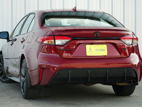 Used 2023 Toyota Corolla SE image 5