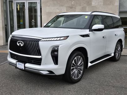 New 2026 INFINITI QX80 Luxe w/ Cargo Package