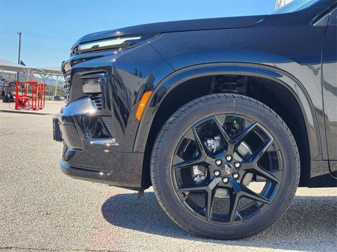 New 2026 Chevrolet Traverse RS image 5