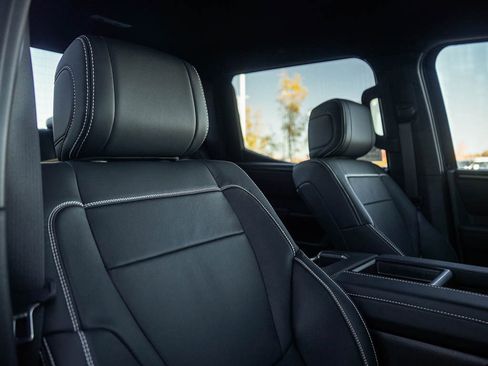 New 2026 Toyota Tundra Limited image 10