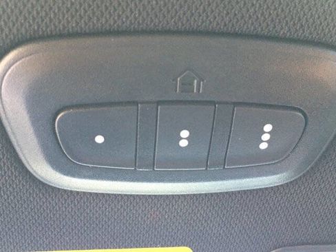 Used 2023 Jeep Grand Cherokee Limited image 24