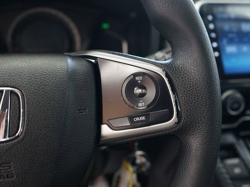 Used 2017 Honda CR-V LX image 25