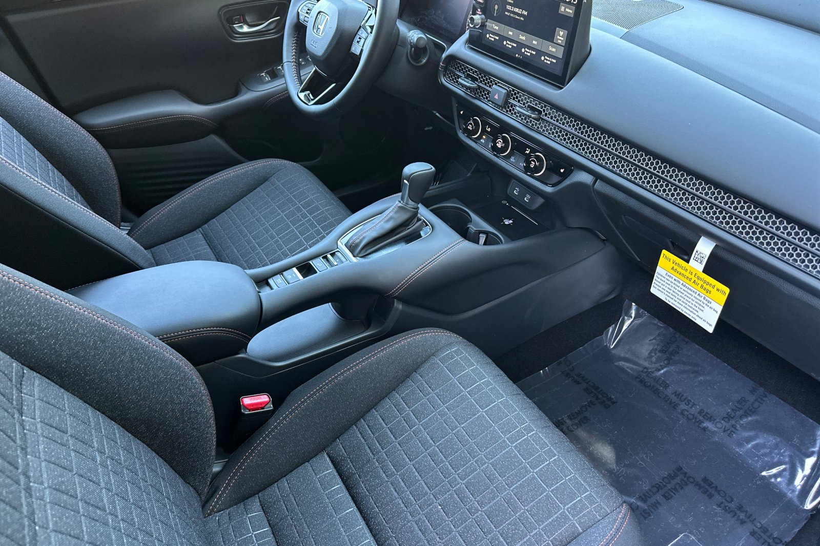 Used 2027 Honda HR-V Sport image 16
