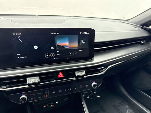 Used 2025 Kia K5 GT image 17