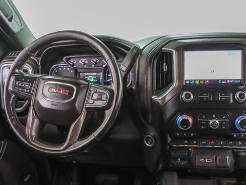 Used 2020 GMC Sierra 1500 AT4 w/ AT4 Premium Package AWD/4WD image 18
