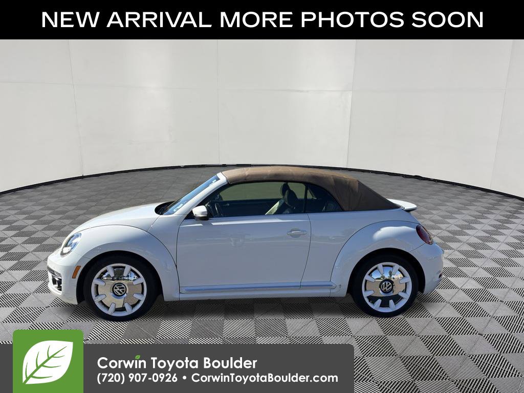 Used 2019 Volkswagen Beetle 2.0T Final Edition SEL FWD image 4