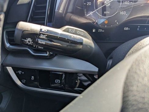 Used 2024 Kia Sportage SX image 30