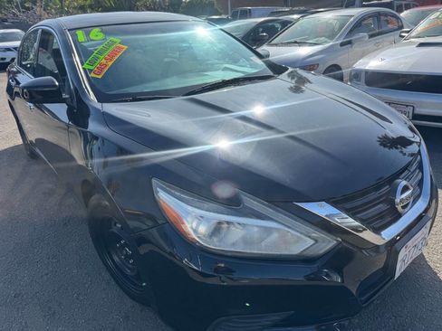 Used 2016 Nissan Altima 2.5 S w/ Power Driver Seat Package image 1
