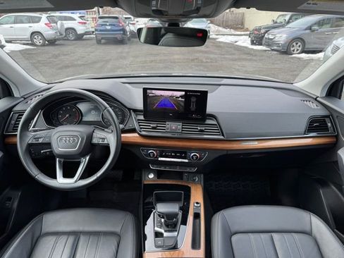 Used 2023 Audi Q5 2.0T Premium w/ Convenience Package image 24
