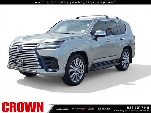 Used 2023 Lexus LX 600 4WD w/ Accessory Package (Z1) image 3