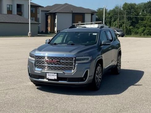 Used 2020 GMC Acadia Denali w/ Technology Package AWD/4WD image 4