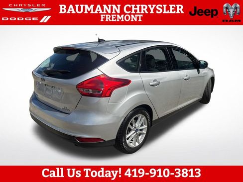 Used 2016 Ford Focus SE FWD image 6