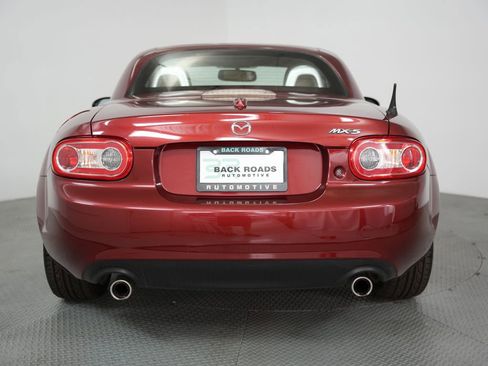 Used 2011 MAZDA MX-5 Miata Grand Touring w/ Premium Pkg image 8