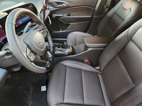 New 2026 Chevrolet Trax RS w/ Driver Confidence Package image 10