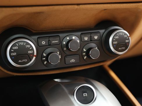 Used 2017 Ferrari California T image 51