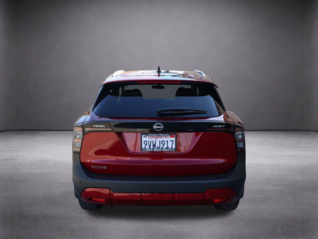 Used 2026 Nissan Kicks SV FWD image 6