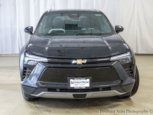 New 2026 Chevrolet Blazer EV LT image 5