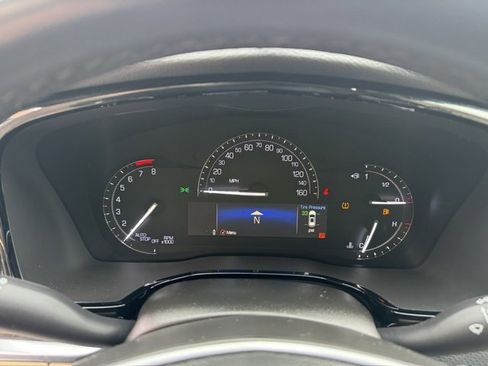 Used 2018 Cadillac XT5 Base image 43