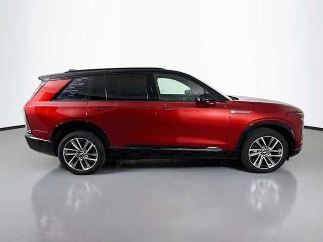 Used 2026 Cadillac Vistiq Sport AWD/4WD image 9