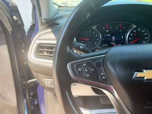 Used 2020 Chevrolet Equinox LT FWD image 17
