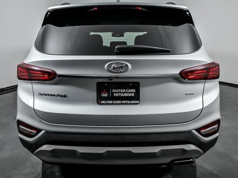 Used 2019 Hyundai Santa Fe AWD image 8