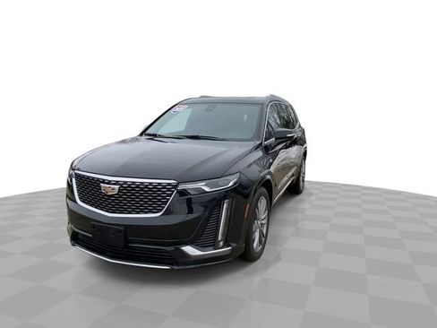 Used 2021 Cadillac XT6 Premium Luxury image 6