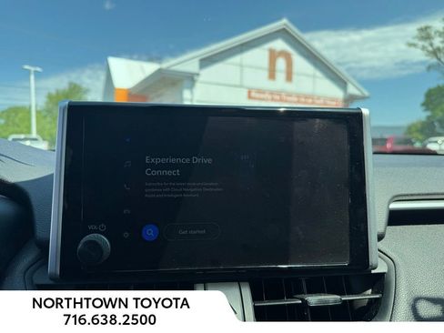 Used 2024 Toyota RAV4 LE AWD/4WD image 9