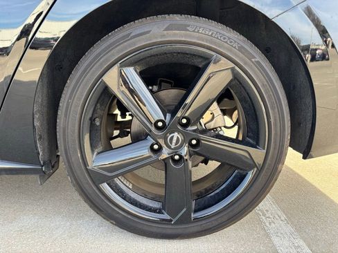 Used 2024 Nissan Sentra SR image 8