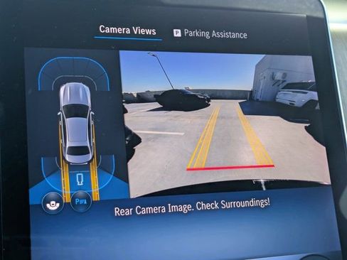 Used 2025 Mercedes-Benz C 300 Sedan image 17