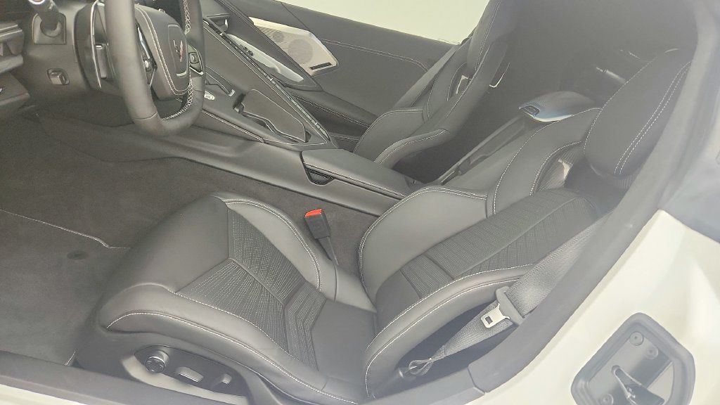 Used 2024 Chevrolet Corvette Stingray Premium Cpe w/ Z51 Performance Package RWD image 14