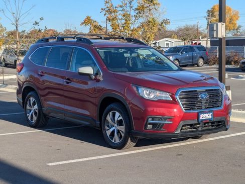Used 2021 Subaru Ascent Premium w/ Convenience Package image 3
