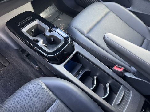 Used 2022 Volkswagen ID.4 Pro S image 27