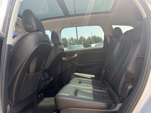Used 2019 Audi Q7 3.0T Premium Plus AWD/4WD image 32