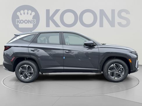 New 2026 Hyundai Tucson Blue SE AWD/4WD image 8