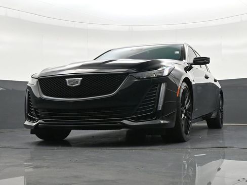 Used 2023 Cadillac CT5 Luxury w/ LPO, ONYX Package image 35