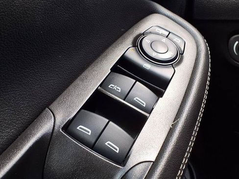 Used 2023 Buick Encore GX Select w/ Experience Buick Package FWD image 17