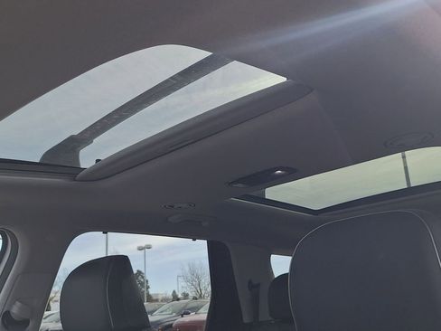 Used 2021 Hyundai Palisade Limited image 30