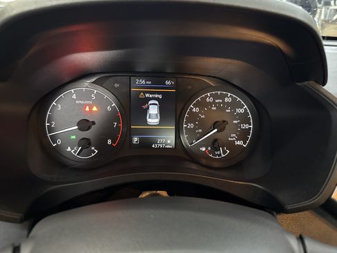 Used 2024 Nissan Altima 2.5 S FWD image 18