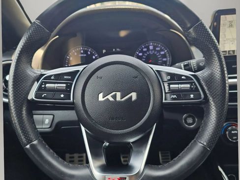 Used 2023 Kia Forte GT-Line w/ GT-Line Technology Package FWD image 13
