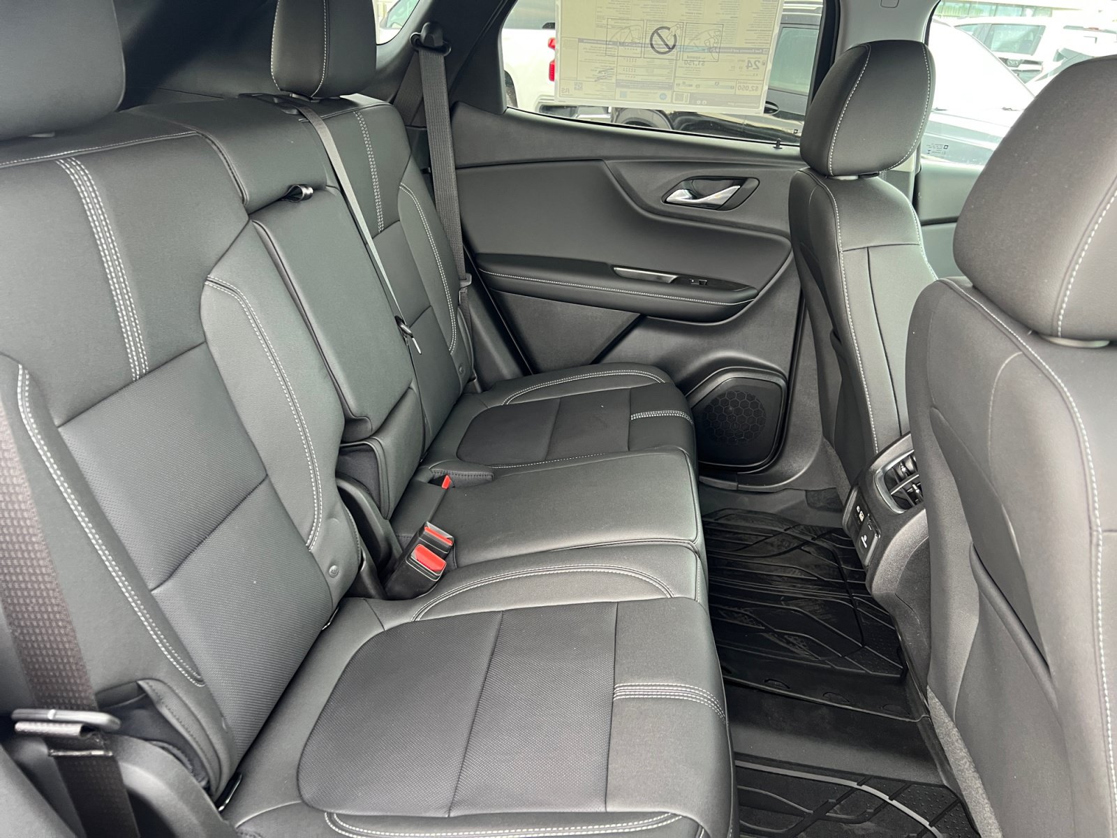 New 2026 Chevrolet Blazer LT w/ Sound & Technology Package AWD/4WD image 29
